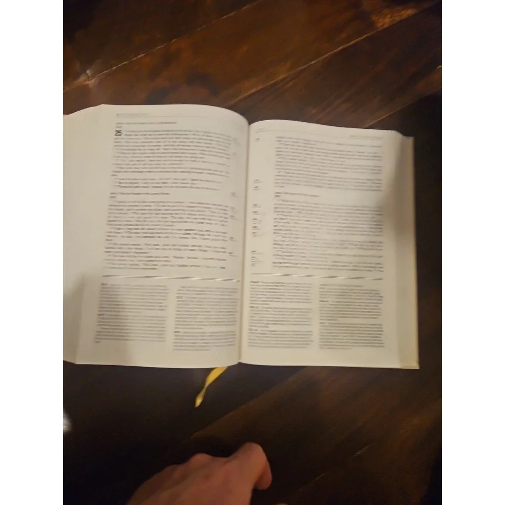Life Application Bible: New International Version Hardback - VG condition